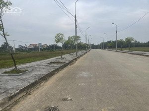 bán 10x25m 2 đất ở đô thị, lô 2 mặt tiền quốc lộ 47 trung tâm chợ đà triệu sơn