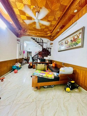 cực hiếm nhà đền lừ hoàng mai 55m2 4 tầng 5.5m mặt tiền phân lô vỉa hè kinh doanh văn phòng 24.8 tỷ