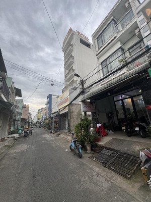 bán nhà mặt tiền khu tên lửa, 66m2, 2 tầng đẹp, ở và kinh doanh dòng tiền sẵn ổn định