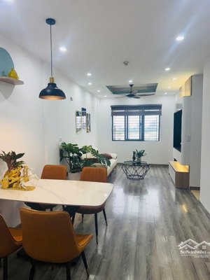 gấp gấp gấp . chính chủ cần bán gấp căn tại toà a2 hưng thịnh kiến hưng, hđ. 2 ngủ 1 wc