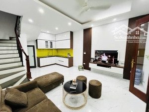 bán nhà nguyễn văn cừ- gia thụy- long biên