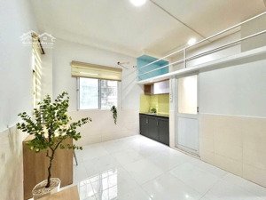 cơ hội đầu tư chdv 4x18, 6 tầng, 17 phòng, 50tr, hxh gần trường đh marketing, nhỉnh 9 tỷ