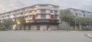 bán shophouse tại dương hồng nguyễn văn linh , giá tốt 28 tỷ, 200m2, view đẹp