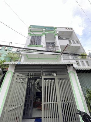 siêu phẩm nhà đẹp gần hiệp thành city hẻm xe hơi ,giá cực tốt!