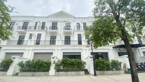 liền kề hải âu 2 đường rộng 30m vừa ở vừa kinh doanh dòng tiền ổn định 25 tr/tháng vin 1 gia lâm