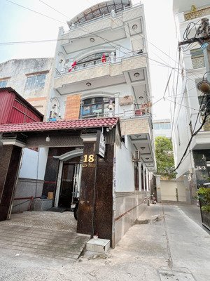 bán nhà hẻm 8m gò dầu, quận tân phú, nở hậu đẹp. dòng tiền sẵn, thu nhập 300tr/năm