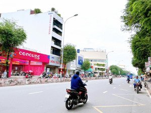 bán nhà mtkd lê trọng tấn, phường tây thạnh, quận tân phú. dt: 4x20met, vị trí đẹp. hđt 20tr/th