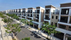 shophouse thái sơn 1, đối diện trường liên cấp fpt