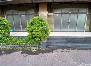 cần bán shophouse chung cư thịnh phát diện tích từ 60m2. vị trí trung tâm, thuận tiện đi lại