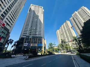 bán sàn văn phòng tầng 2, lô góc 2 mặt thoáng view đường tố hữu, sổ đỏ lâu dài, thiết kế riêng biệt