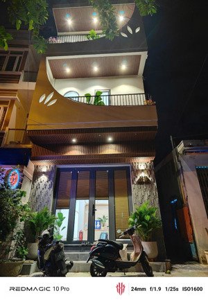 bán căn nhà siêu đẹp khu bàn cờ phước long giáp kđt sân bay cũ