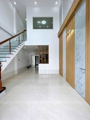 82m2 thống nhất hẻm xe tải , p11 gò vấp chỉ 6.3 tỷ. nhà mới cứng chờ chủ mới