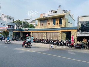 siêu vị trí! bán nhà góc 2 mặt tiền đường hai bà trưng q1 - dt 10x20m - hđt 220tr/th - giá 46tỷ