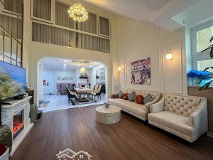 bán căn hộ duplex penthouse tòa g2 g3 ciputra hà nội view hồ tây
