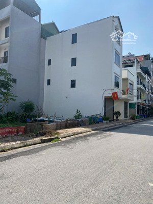 bán 100m2 đất ql21a, hòa lạc xây 8t, 24 phòng dòng tiền 6%/năm gần đhqg hà nội