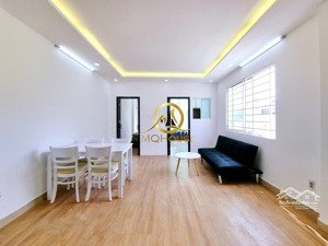 siêu rộng ! căn 2pn+ ban công thang máy full nt gần cầu nguyễn văn cừ