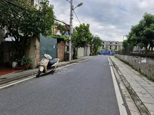 bán nhà tư đình, cổ linh, long biên, 205m2, giá 39 tỷ, phân lô, ô tô tránh vỉa hè, ở cực đẹp thoáng