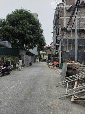 bán lô góc 85m2 tại thuỵ phương, đông ngạc mặt đường lớn 3 oto tránh nhau, vuông vắn, sổ đỏ