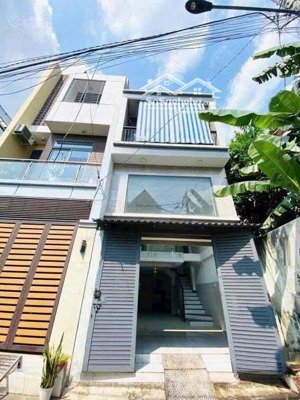 bán nhà đường hồ văn tư, phường trường thọ. hẻm xe hơi, nhà 1 trệt 1 lầu + lửng có 3pn 3wc.