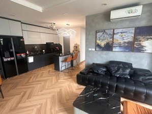 bán căn hộ cc siêu hot tòa nhà vinaconex 1, 9,5 tỷ, 120m2,wiew công viên.
