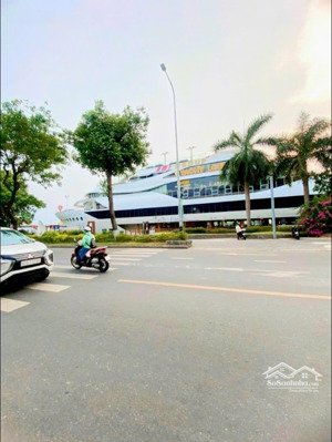 bán cặp đất 250m2 đường trần hưng đạo, đối diện bến du thuyền, cầu tình yêu tp đà nẵng