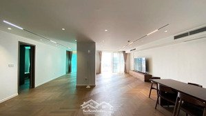 bán căn hộ cao cấp tòa p ciputra 182m², view công viên 65ha, ban công đông nam