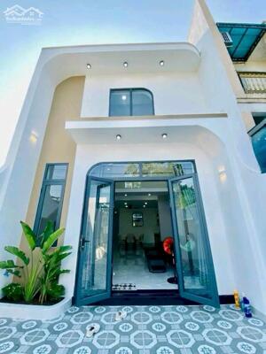 GIẢM SỐC...CHỦ NGỘP HẠ GIÁ 200TR BÁN GẤP CĂN NHÀ SỔ RIÊNG NGAY TRUNG TÂM