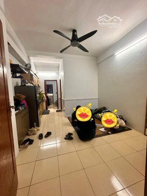 chỉ 2,x tỷ trung, bán căn hộ 1 phòng ngủ 42m2 tại ct8b đại thanh giá tốt nhất khu vực