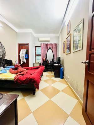 bán gấp nhà ngõ 175 phố lạc long quân-nghĩa đô-cầu giấy-dt 38m-5 tầng-mt 3,8m-giá 8,38tỷ 