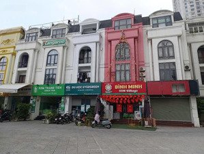 giảm 2 tỷ!! bán liền kề kđt xa-la với giá đầu tư. lh: nam