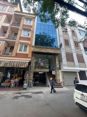 bán mặt phố hoàng ngân 9 tầng thang máy - vỉa hè kinh doanh - mặt phố cực hiếm 50 tỷ