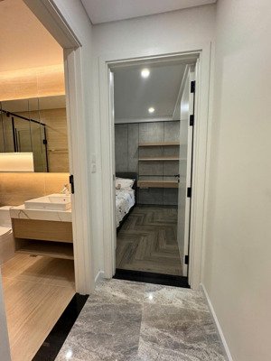 bán cc the queen, giải phóng, 8 tỷ, 82m2, 2pn, 2wc, bao đẹp, chính chủ