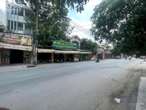 50 tỷ. SỞ HỮU NGAY BIỆT THỰ LỚN MT DƯƠNG ĐỨC HIỀN Q.TÂN PHÚ. 20 X 16m