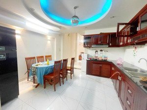 thuê nhà mt 238 khuông việt 4.2x19 trệt 2 lầu st, 17 triệu/tháng