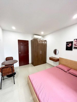 phòng cho thuê ban công ngay cư xá đồng tiến gần vạn hạnh mall và đại học bách khoa quận 10