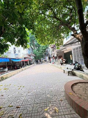 bán tập thể nguyễn trãi khương đình dt sổ 41 m2 giá 3,x tỷ