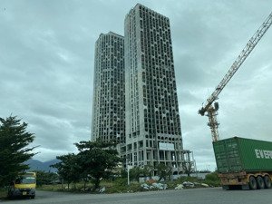 rẻ nhất quận hải châu - bán đất mặt tiền đường nguyễn khánh toàn - 94m2 - 7.x tỷ