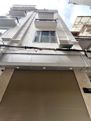 bán nhà hai bà trưng - 6 tầng thang máy - ngõ ô tô tránh - nở hậu