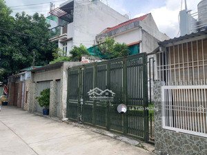 7.9 tỷ lô đất 103.9m2 (5.3x18.6m nở hậu 6.5m) đường số 11 gần bệnh viện lê văn thịnh quận 2 thủ đức