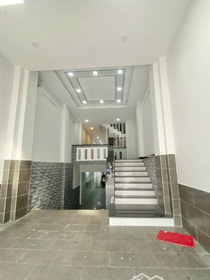 cho thuê căn hộ 1 phòng ngủ tách bếp, ban công đầy đủ nội thất mặt tiền nguyễn văn đậu, bình thạnh