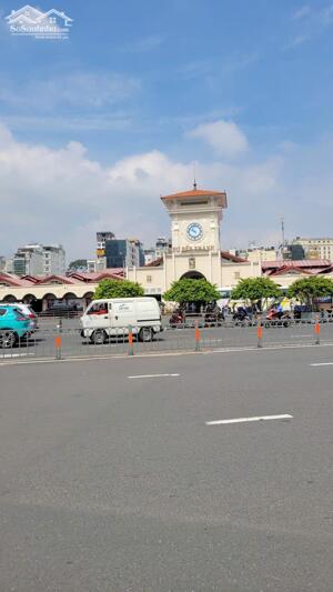 Bán nhà ngay Phan Bội Châu,P.Bến Thành,Q.1 - 4x20m(78m2)4 tầng - Gía: 80 tỷ TL