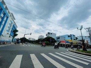 cho thuê nhà góc 72 lê thúc hoạch - văn cao, phú thọ hoà tân phú, dt 8x14m, giá 88tr/tháng