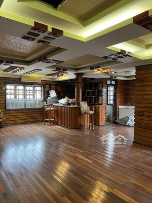 bán nhà biệt thự đường d4 ngang 20m tổng diện tích 542m2đang cho thuê 50tr/thag hiếm hiếm