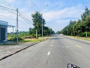 long hải siêu rẻ đẹp ra biển 5phút khu dân cư giá chỉ 2tỷ