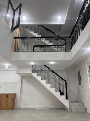 bán nhà ngang 7x9m - sát mặt tiền lê quang định, bình thạnh - giá 8.7 tỷ thương lượng chính chủ