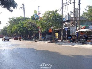 mặt kinh doanh trục chính âu cơ - phố hồ - thuận thành . giá chỉ nhỉnh 3 tỷ . hàng cực hiếm .