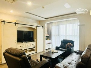 em bán căn góc full nội thất, 3pn có kính, sẵn sổ đỏ, có slot oto, chỉ cần mang vali quần áo về ở