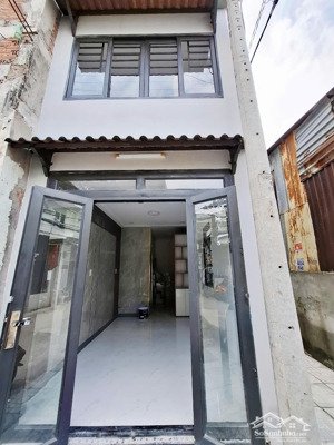 bán nhà mặt tiền đường xe tải (dt: 3,3x7.5m) giá 1tỷ290tr còn tl ngay vườn lài an phú đông quận 12