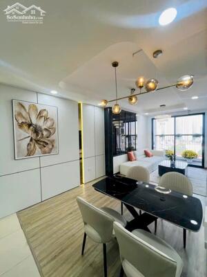 Bán chung cư Nam Cường ngõ 234 Hoàng Quốc Việt – DT 75m2 – Có slot oto – Tầng cao.