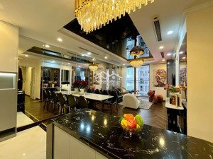 bán căn hộ 188m (3pn, 2wc) tại tttm tsq, mỗ lao, hà đông . giá: 10.9 tỷ